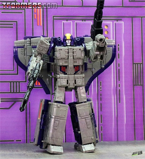 NYCC2019：變形金剛圍城版大火車超還原G1動畫