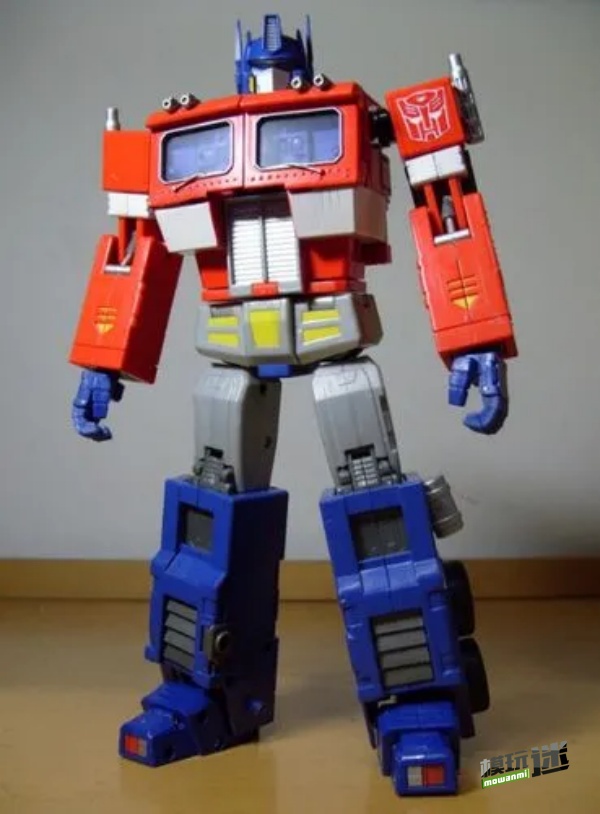 MP01英版人形_副本.jpg