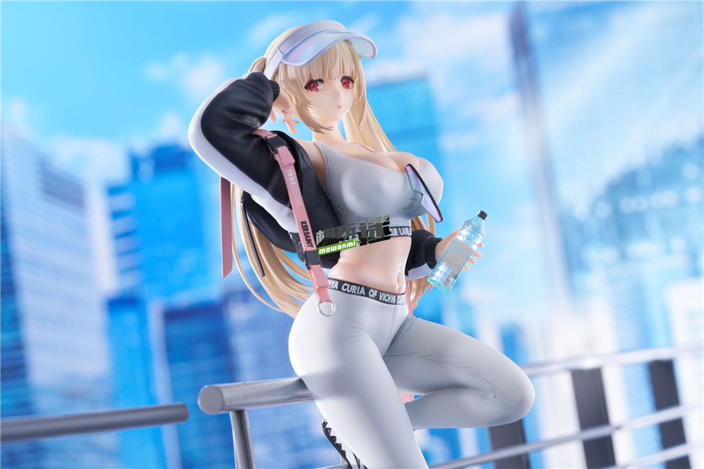Alice Glint推出《碧藍(lán)航線》凱爾圣 陽光下的跑者Ver.1/7手辦